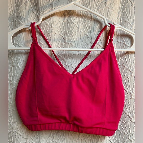 Fabletics Medium Hot Pink Sports Bra - Picture 1 of 4